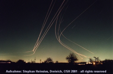 Flugzeugspuren 14.02.2001