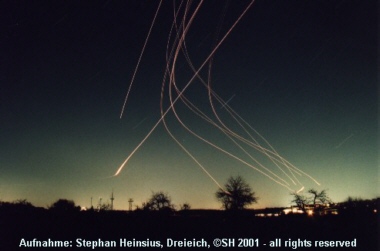 Flugzeugspuren 14.02.2001