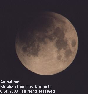 Mondfinsternis 2003 - erste partielle Phase