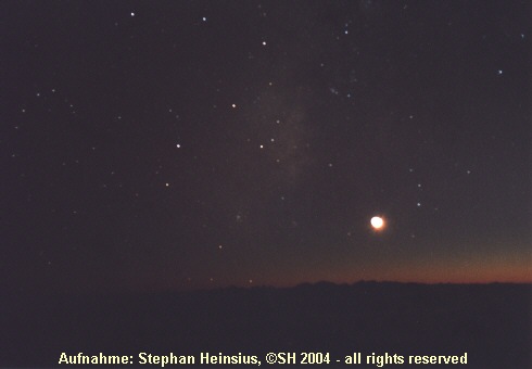 Mond und Galaxiszentrum